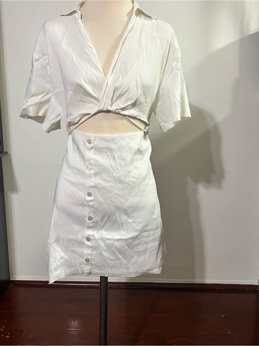 Zara White Satin Two-Piece in one Dress - Picture 7 of 13